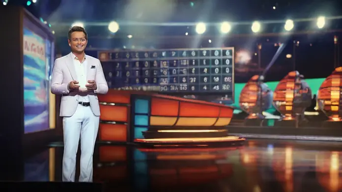 Historical picture of a woman playing lottery